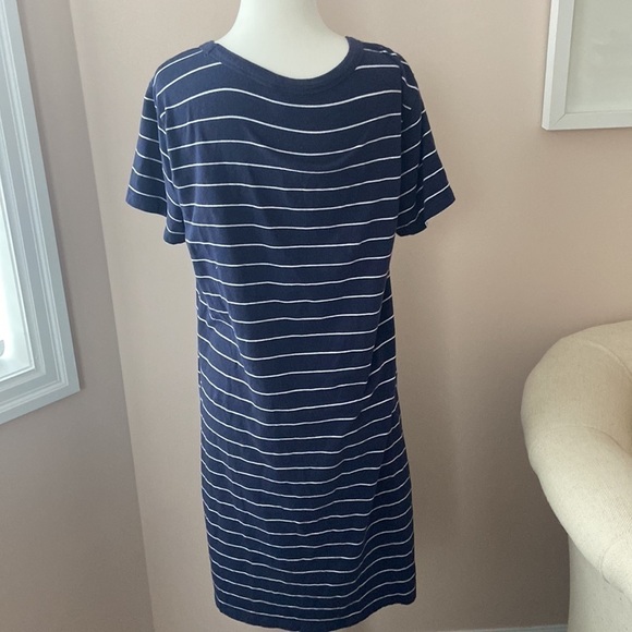OLD Navy l Striped T-Shirt Dress - Picture 4 of 6